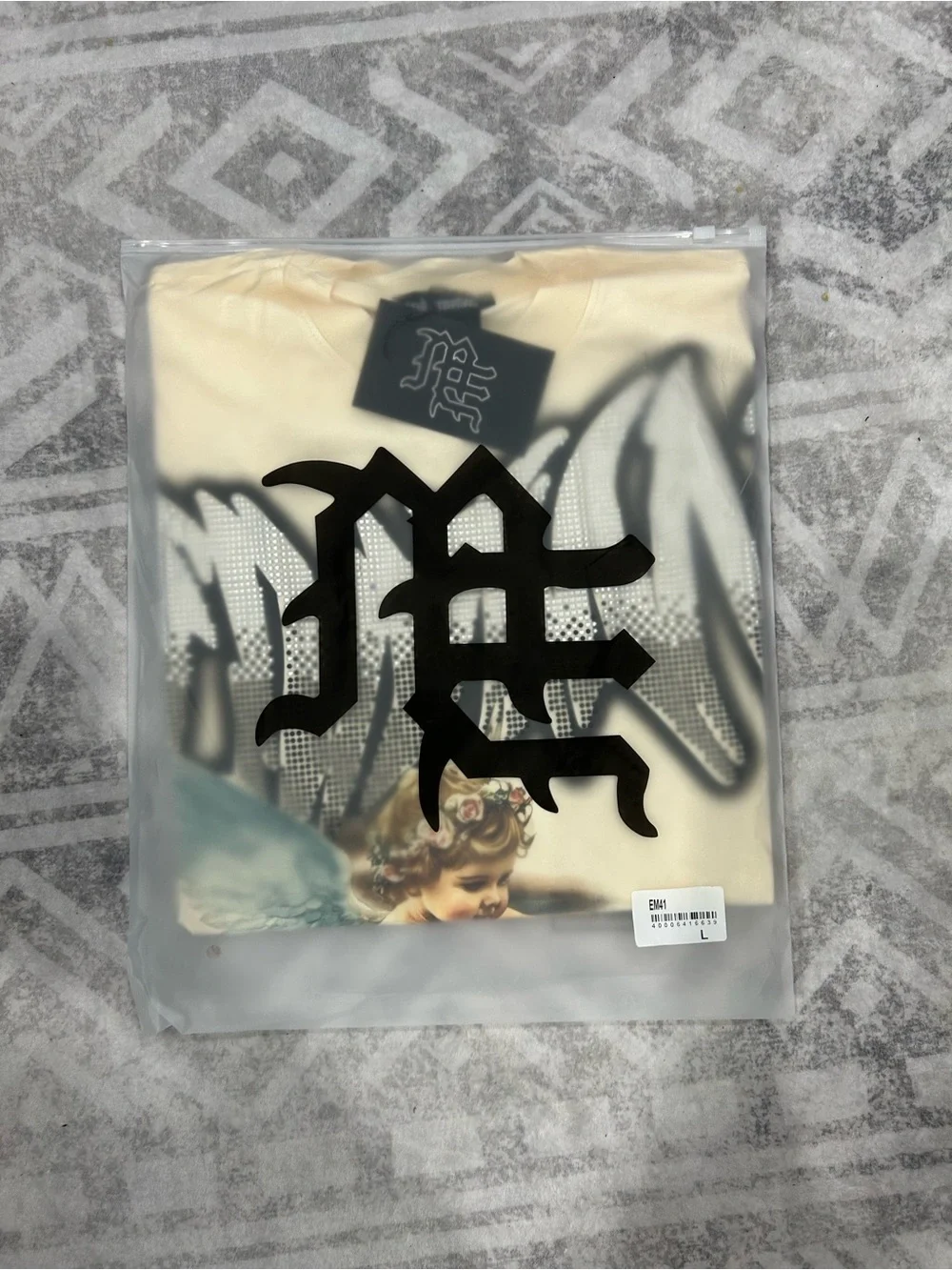 Men’s Cream Graphic Tee - Angel Wave Print